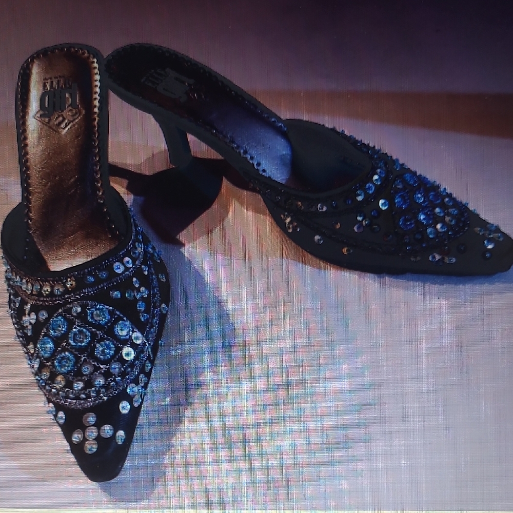 ELLE girl Giselle Beaded Sequined Bohemina Oriental Indian 2.5" heels sz 7